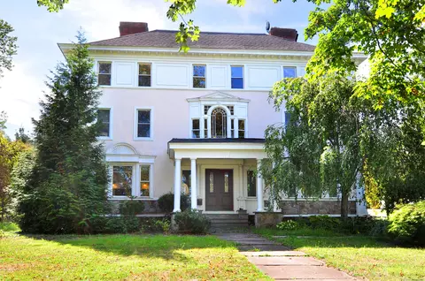 101 High St, Middletown, CT 06457