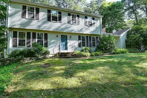 391 Eastbury Hill Rd, Glastonbury, CT 06033