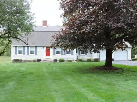 17 Broad Brook Rd, Broad Brook, CT 06016