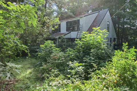 1335 Wolf Hill Rd, Cheshire, CT 06410