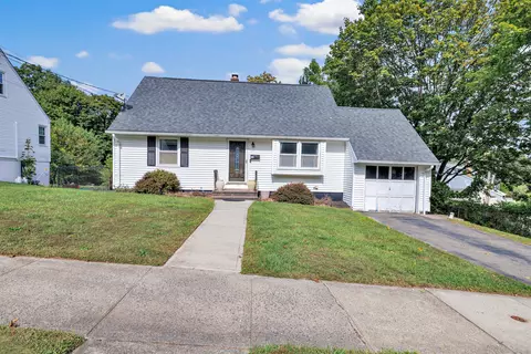 21 Westerfield Rd, Hamden, CT 06514