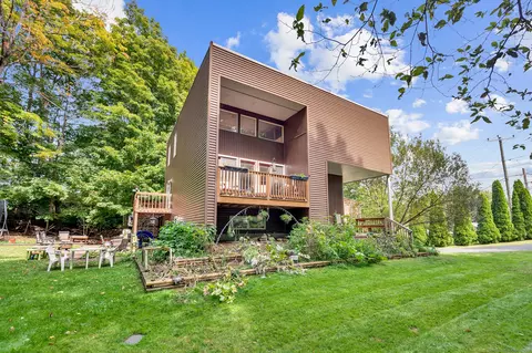 123 Allen Ave, Meriden, CT 06451