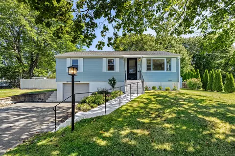 94 Atwood Hts, Thomaston, CT 06787