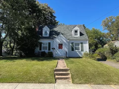 17 Handel Rd, East Hartford, CT 06118