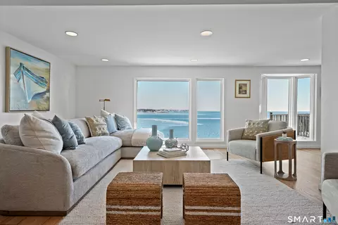 64 Ocean Dr E, Stamford, CT 06902