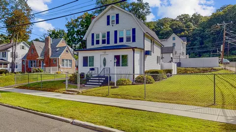 82 Nepaug St, Hartford, CT 06106