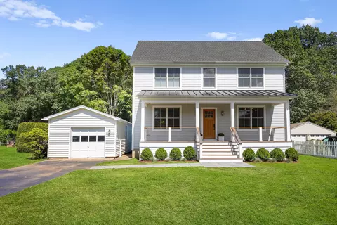 175 Alma Dr, Fairfield, CT 06824