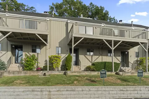 169 Watch Hill Rd #169, Branford, CT 06405