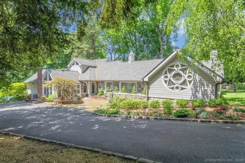 132 Old North Stamford Rd, Stamford, CT 06905