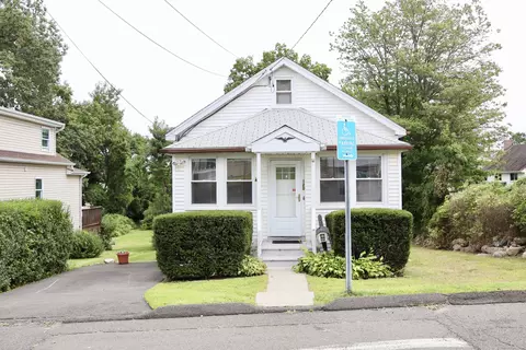 120 Webb Ave, Stamford, CT 06902