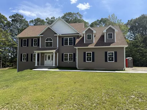 278 Georgetown Dr, Watertown, CT 06795