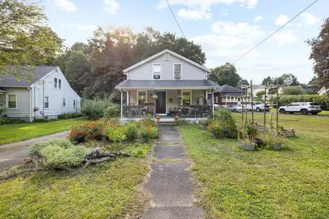 405 Cherry St, Naugatuck, CT 06770