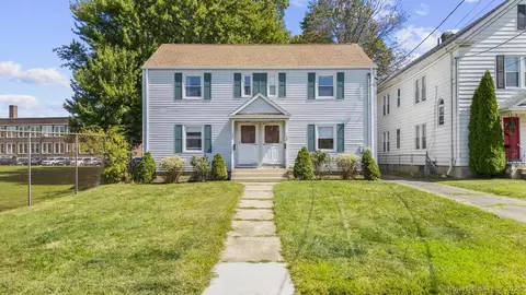 120 Ardmore Rd, West Hartford, CT 06119