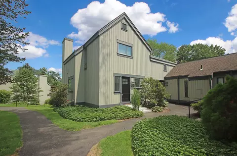 192 Heritage Vlg #C, Southbury, CT 06488