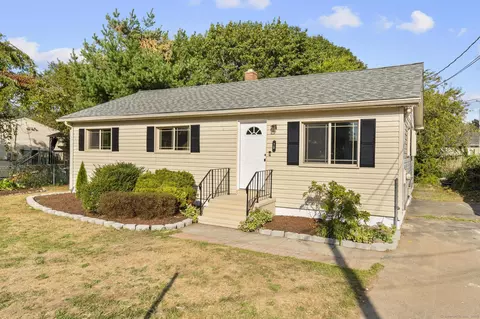 70 Guzzi Dr, Stratford, CT 06615