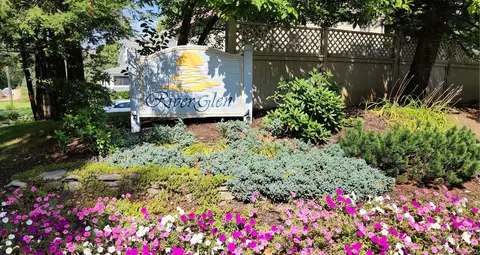 9 Glen Ridge Ct #9, New Milford, CT 06776