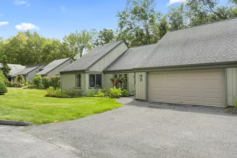 12 Heritage Crst #A, Southbury, CT 06488