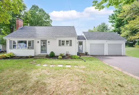 828 Wells Rd, Wethersfield, CT 06109