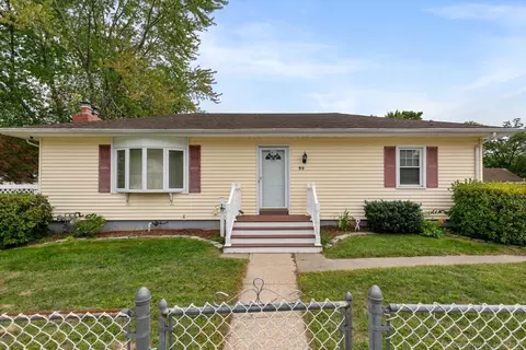 26 Austin Ave, East Haven, CT 06512