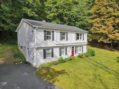 101 Norfolk Rd, Winchester, CT 06098