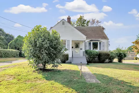 155 Burbank Ave, Stratford, CT 06614