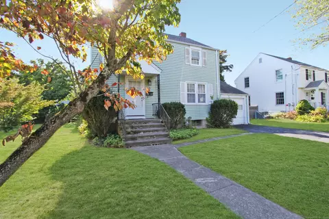 196 Catherine Ter, Fairfield, CT 06824
