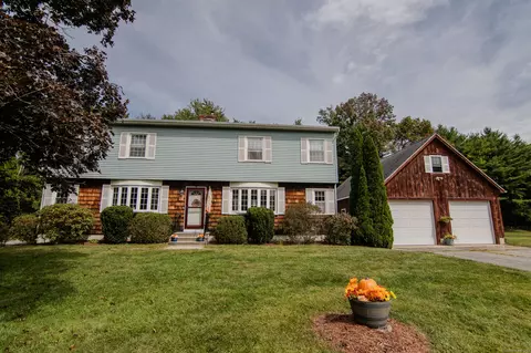 462 Wauregan Rd, Brooklyn, CT 06234