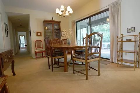 12 Heritage Crest Dr #C, Southbury, CT 06488