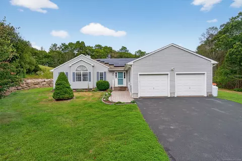 72 Pheasant Run, Montville, CT 06370