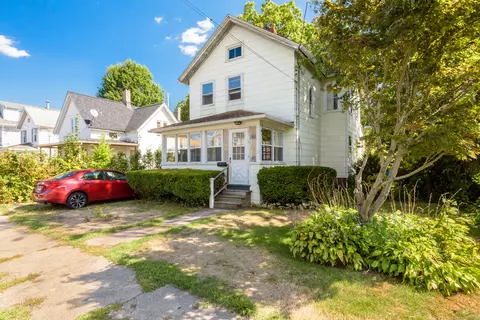 28 Wharton St, West Haven, CT 06516