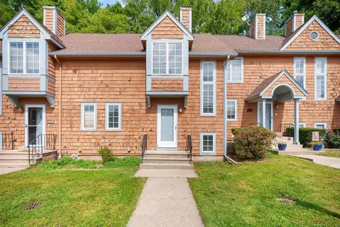 16 Pamela Ct #16, Broad Brook, CT 06016