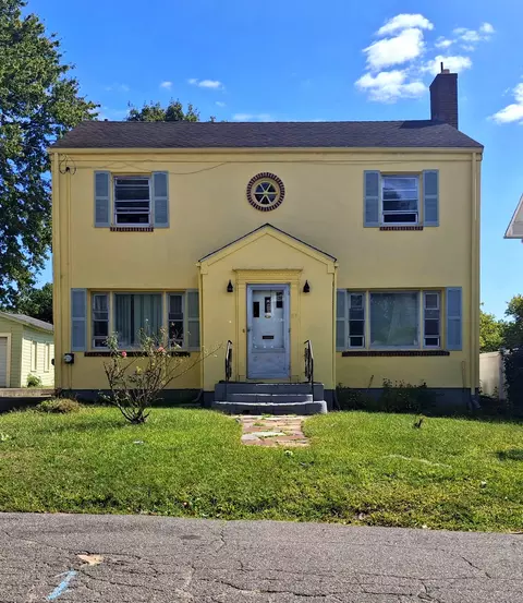 81 Oxford St, Bridgeport, CT 06606