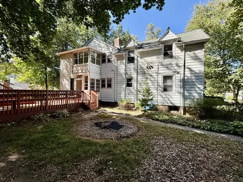 322 Deerfield Rd, Windsor, CT 06095