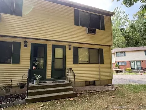 39 Horton Hill Rd #10A, Naugatuck, CT 06770