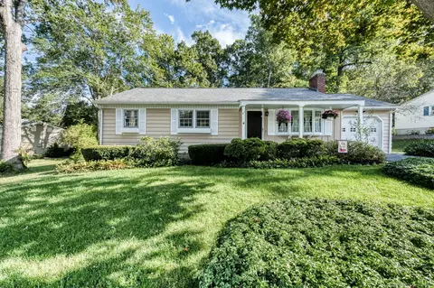 57 Dorothy Dr, Torrington, CT 06790