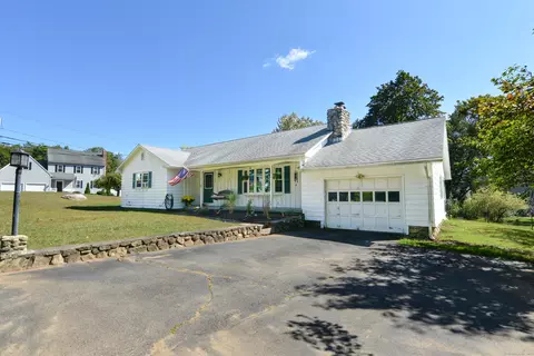 1 Blanchard Rd, Avon, CT 06001