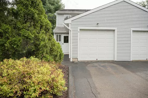 60 Coleman St #B16, East Haven, CT 06512