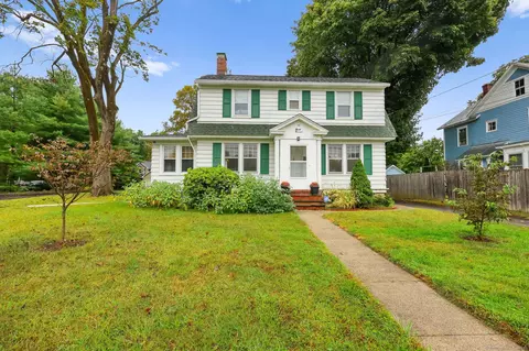 10 Fleetwood Ave, Bethel, CT 06801