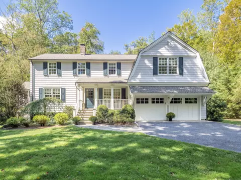 250 Old Grumman Hill Rd, Wilton, CT 06897