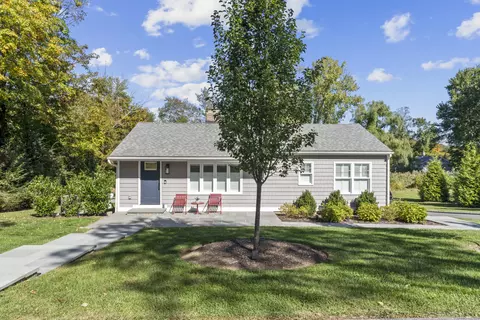 43 Maple Shade Rd, Ridgefield, CT 06877