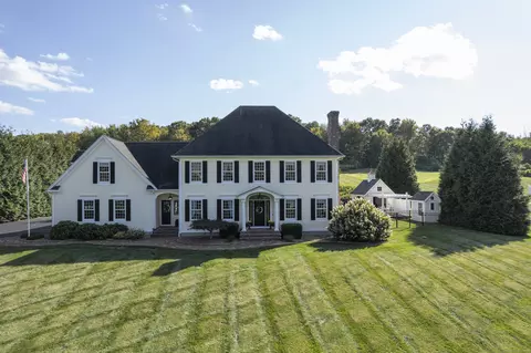 25 Smith Farm Rd, Hebron, CT 06231