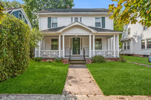 100 Ardmore St, Hamden, CT 06517