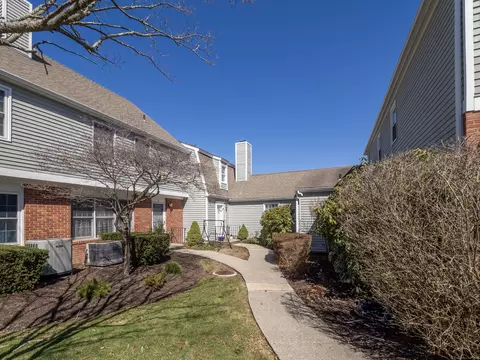 19 Prospect Rdg #14, Ridgefield, CT 06877