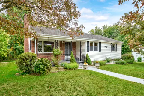 110 Coles Rd, Cromwell, CT 06416