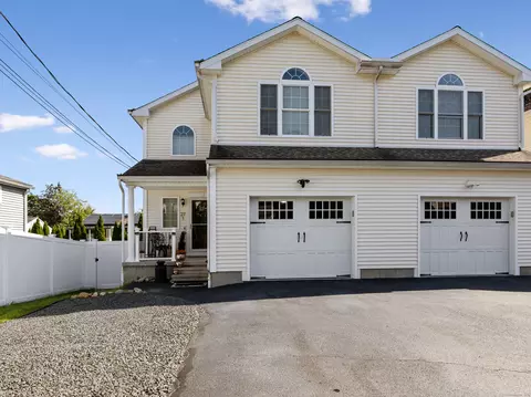 27 Russell Ave #A, Watertown, CT 06779