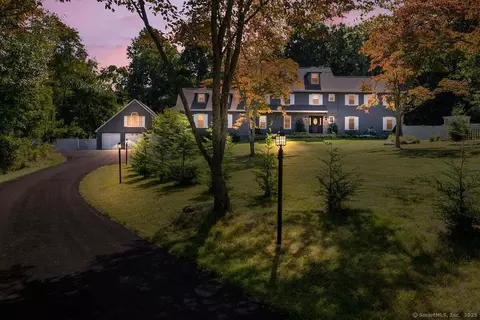 11 Wicklow Turn Turn, Ledyard, CT 06339