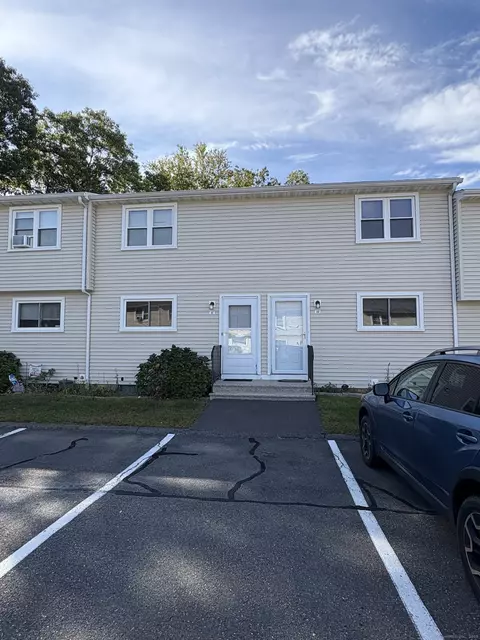 1081 New Haven Rd #4C, Naugatuck, CT 06770
