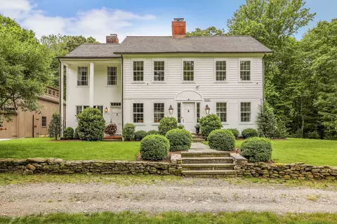 76 Burr St, Easton, CT 06612