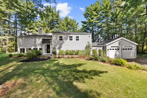 6 Running Pine Rd, Granby, CT 06035