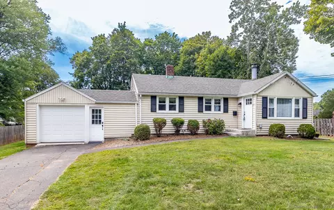 145 Roseleah Ave, Newington, CT 06111